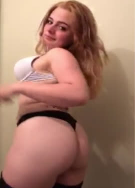 Elsieyalater Receives The Fuck Of Her Life With A Creampie