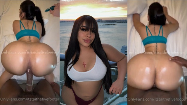 Big Booty Brunette Fucking Doggystyle