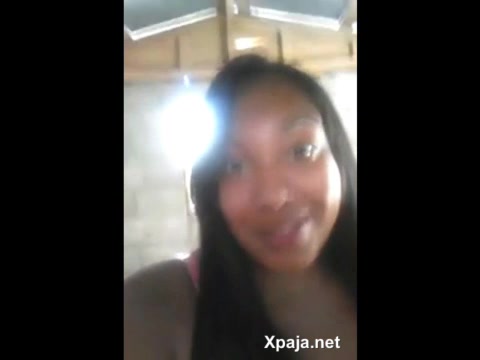 Gordita Dominicana haciendo todo lo que puede por Zeta1993