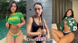 Influencer colombiano mav bañándose en video para Shampu