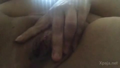 Gorda con Totaso masturbándose