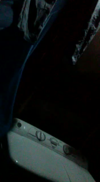 Le digo que quiero estar con ella y mirar lo que hace …