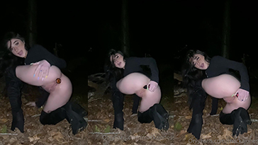 Mackenzie Jones al aire libre anal buttplug Onlyfans Video