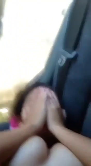 Panameño en el coche